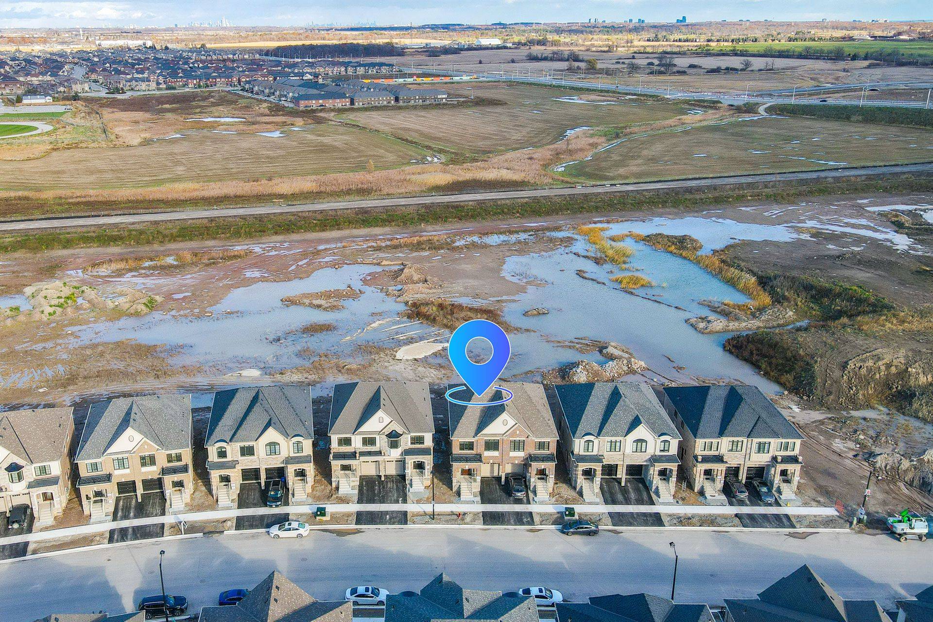 Milton, ON L9E 2G5,1473 Savoline BLVD