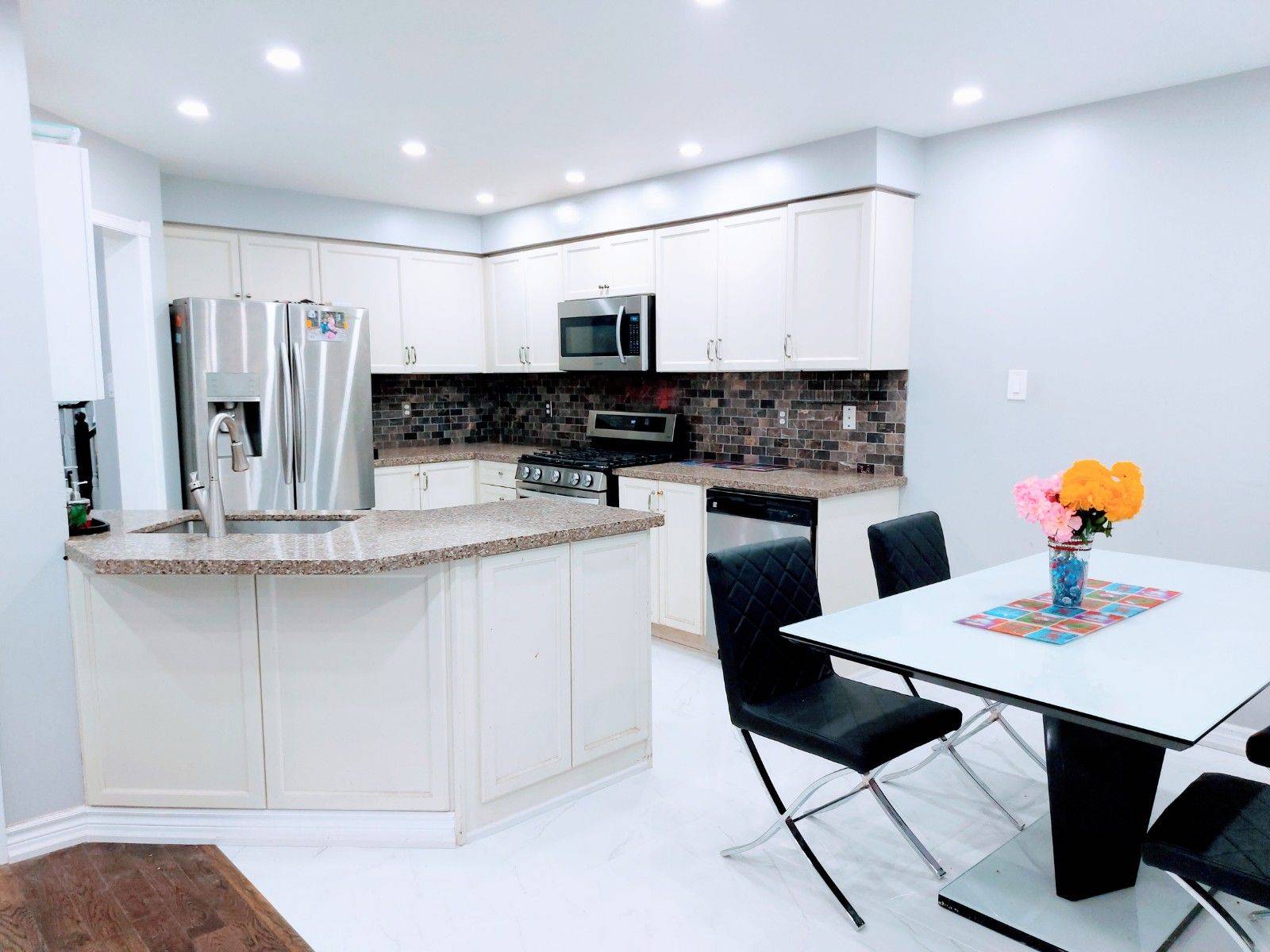 Brampton, ON L7A 2V9,15 Bramfield ST