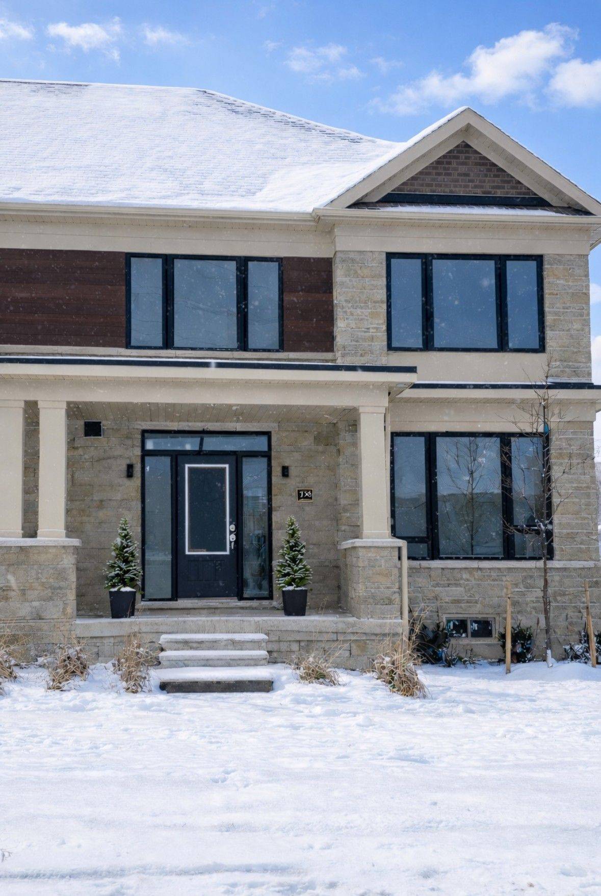 Kawartha Lakes, ON K9V 0T2,156 Alcorn DR