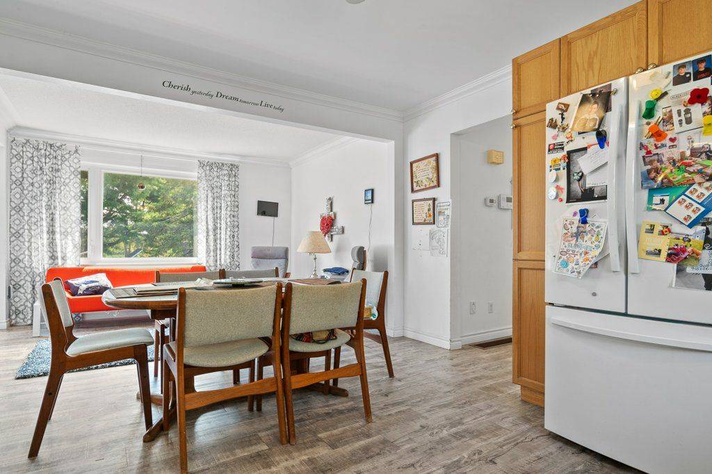 Greater Napanee, ON K7R 2B7,400 Dundas ST W