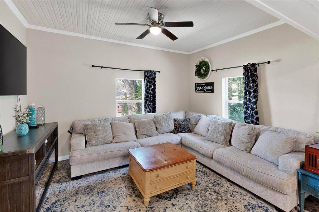 Hillsboro, TX 76645,504 Jefferson Street