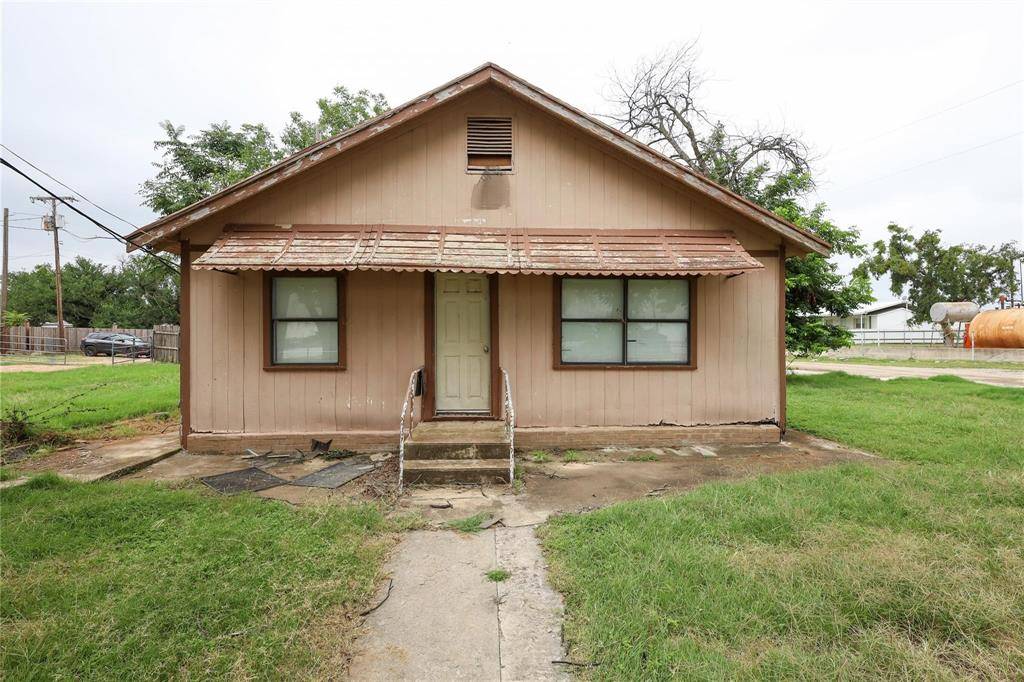Brownwood, TX 76801,310 High Top Street