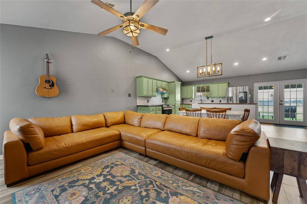 Woodway, TX 76712,180 Quail Run Drive