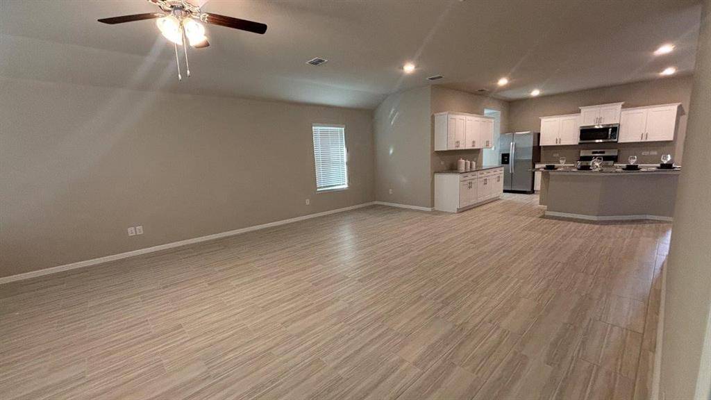 Fort Worth, TX 76108,9465 MINT HILL Drive