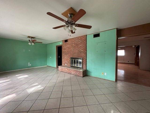 Sonora, TX 76950,107 Manor Street