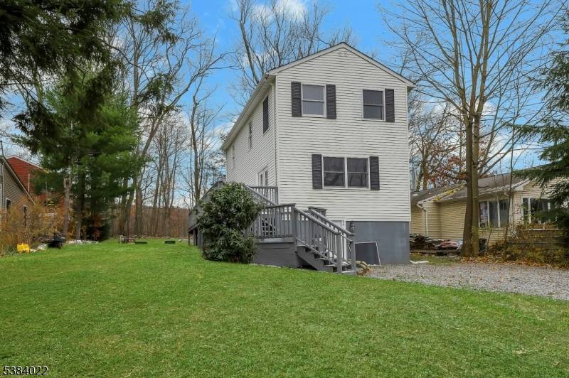 West Milford Twp., NJ 07421,54 Race Track Dr