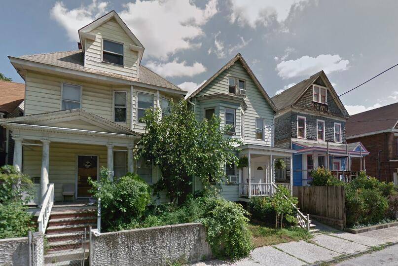 Staten  Island, NY 10304,31 Brewster ST