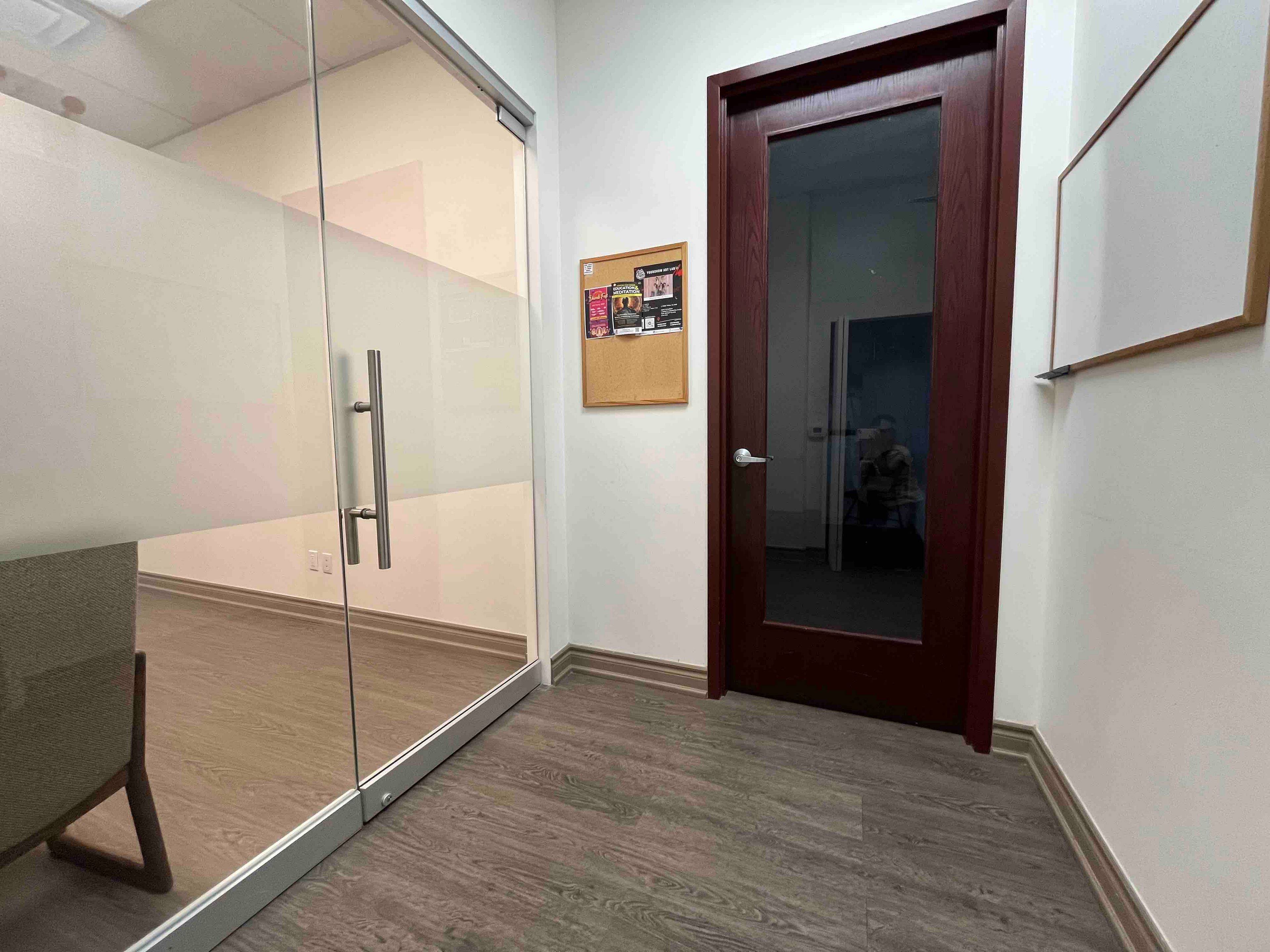 Toronto C14, ON M2N 0G3,4789 Yonge ST #606