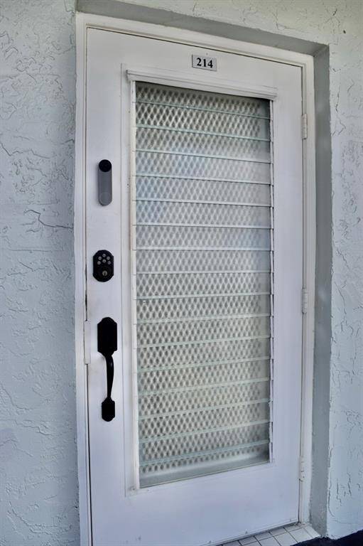 Tamarac, FL 33321,9201 Lime Bay Blvd #214