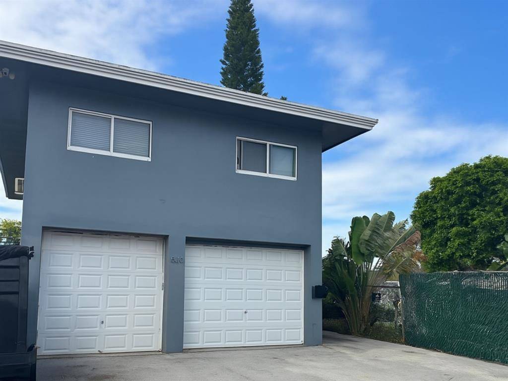 Oakland Park, FL 33334,530 NE 34th Ct #1