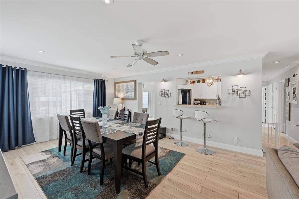 Lantana, FL 33462,807 W Ocean Ave