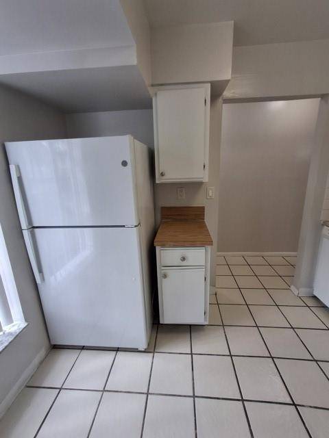 Pompano Beach, FL 33069,714 Gardens Dr #106