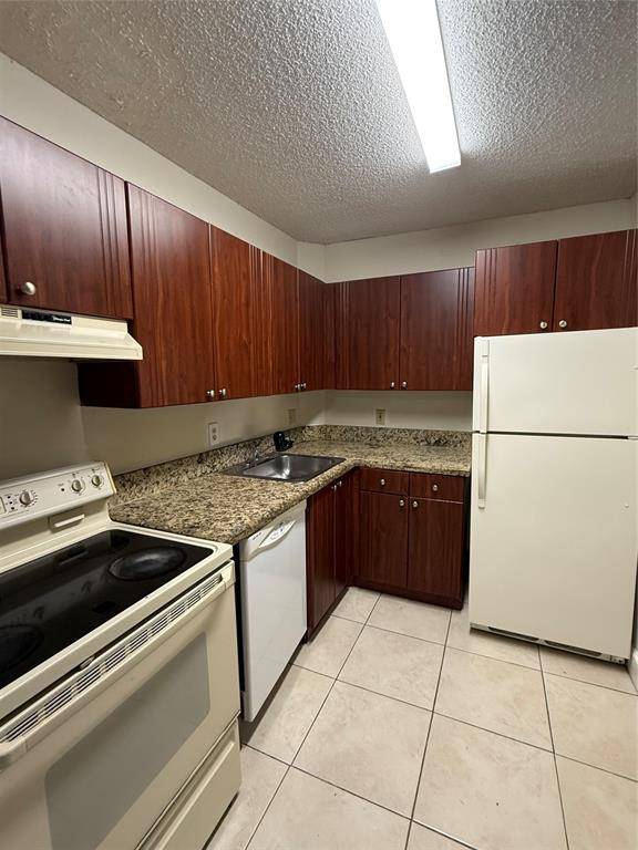 Plantation, FL 33324,10773 Cleary Blvd #110