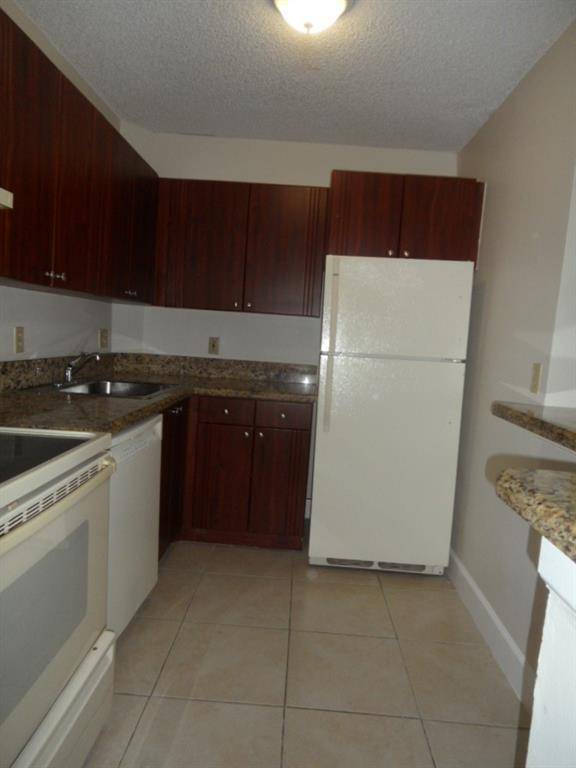 Plantation, FL 33324,10773 Cleary Blvd #110