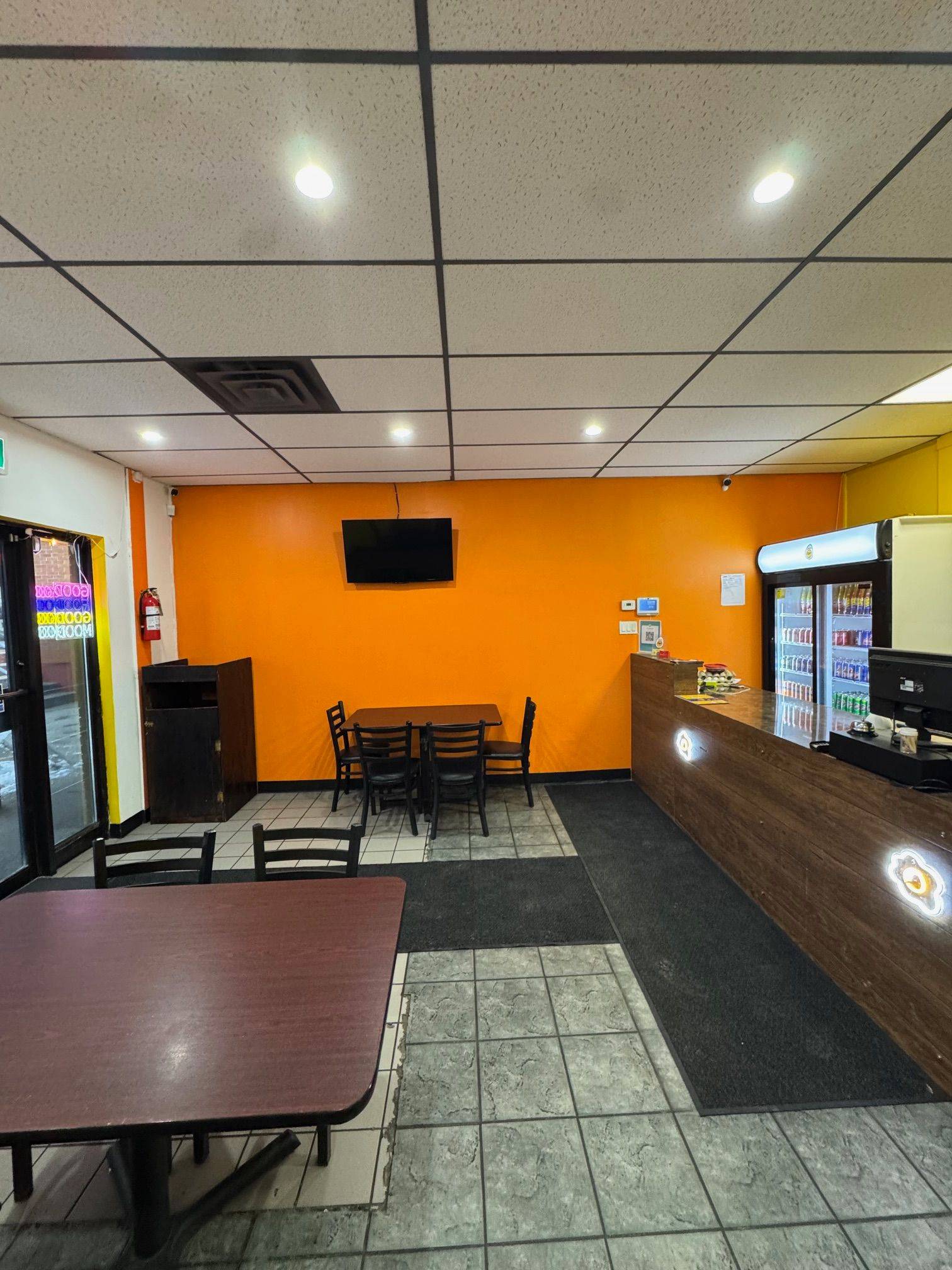 Barrie, ON L4M 3B4,157 Bayfield ST