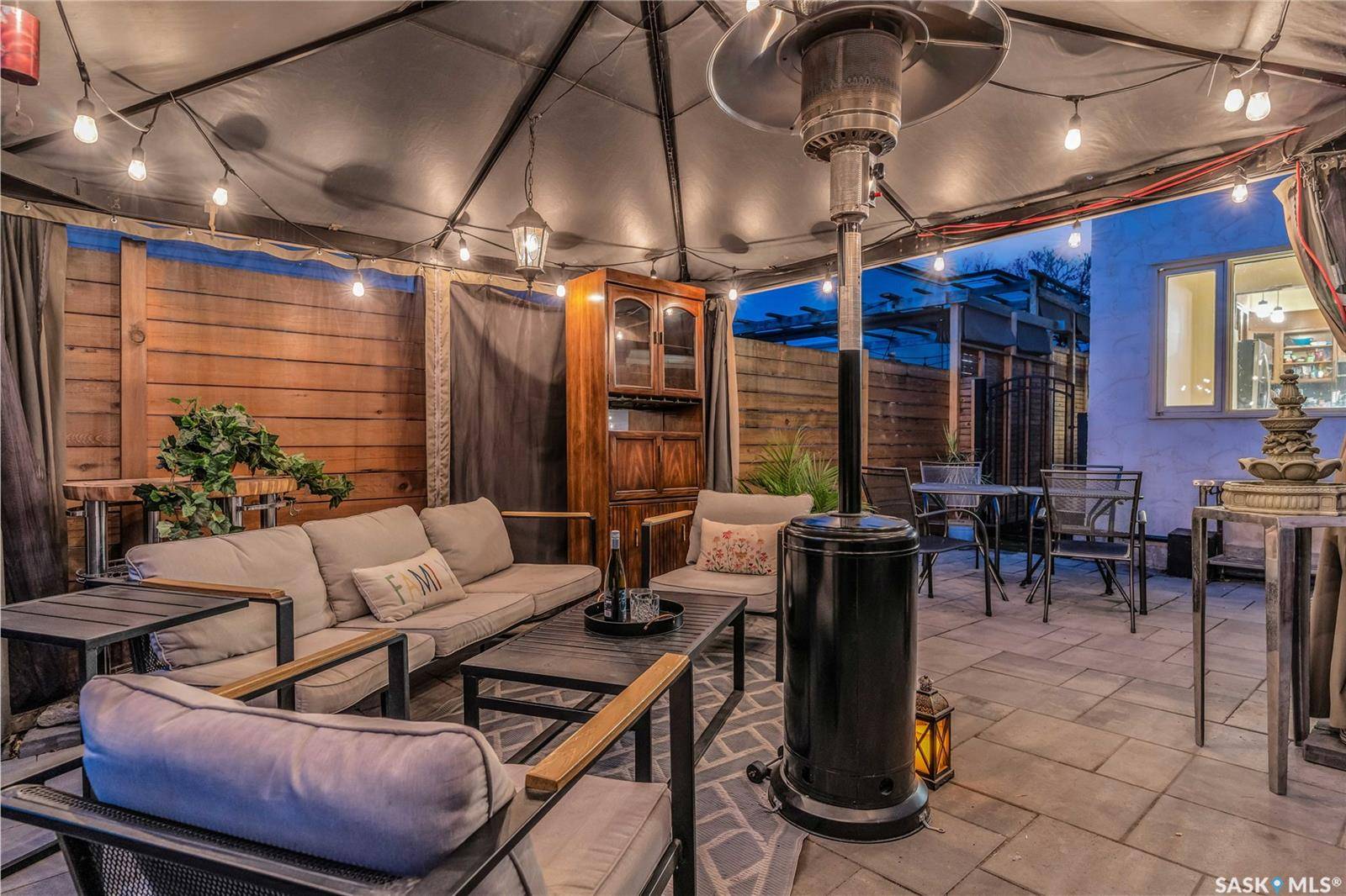 Regina, SK S4S 1S1,3120 Rae STREET