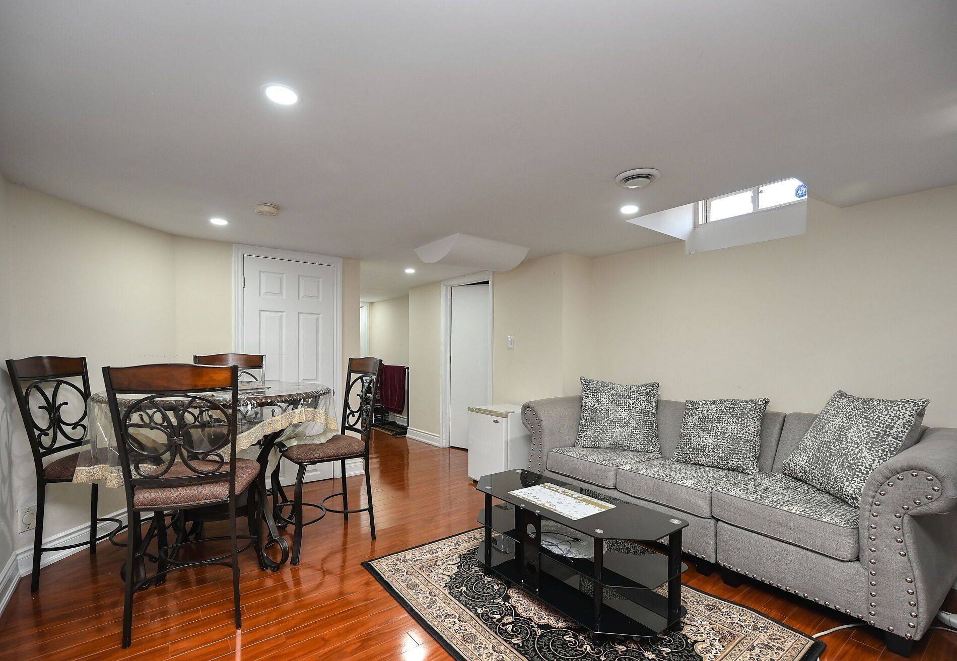 Brampton, ON L6V 4S7,138 Southlake BLVD