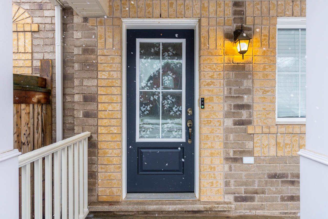 Milton, ON L9T 8C5,259 Higginbotham CRES #Upper