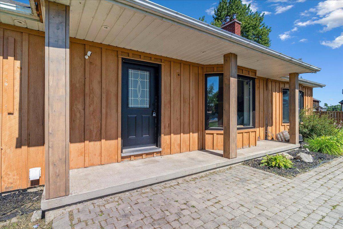 Hamilton, ON N0A 1R0,6550 Sinclairville RD