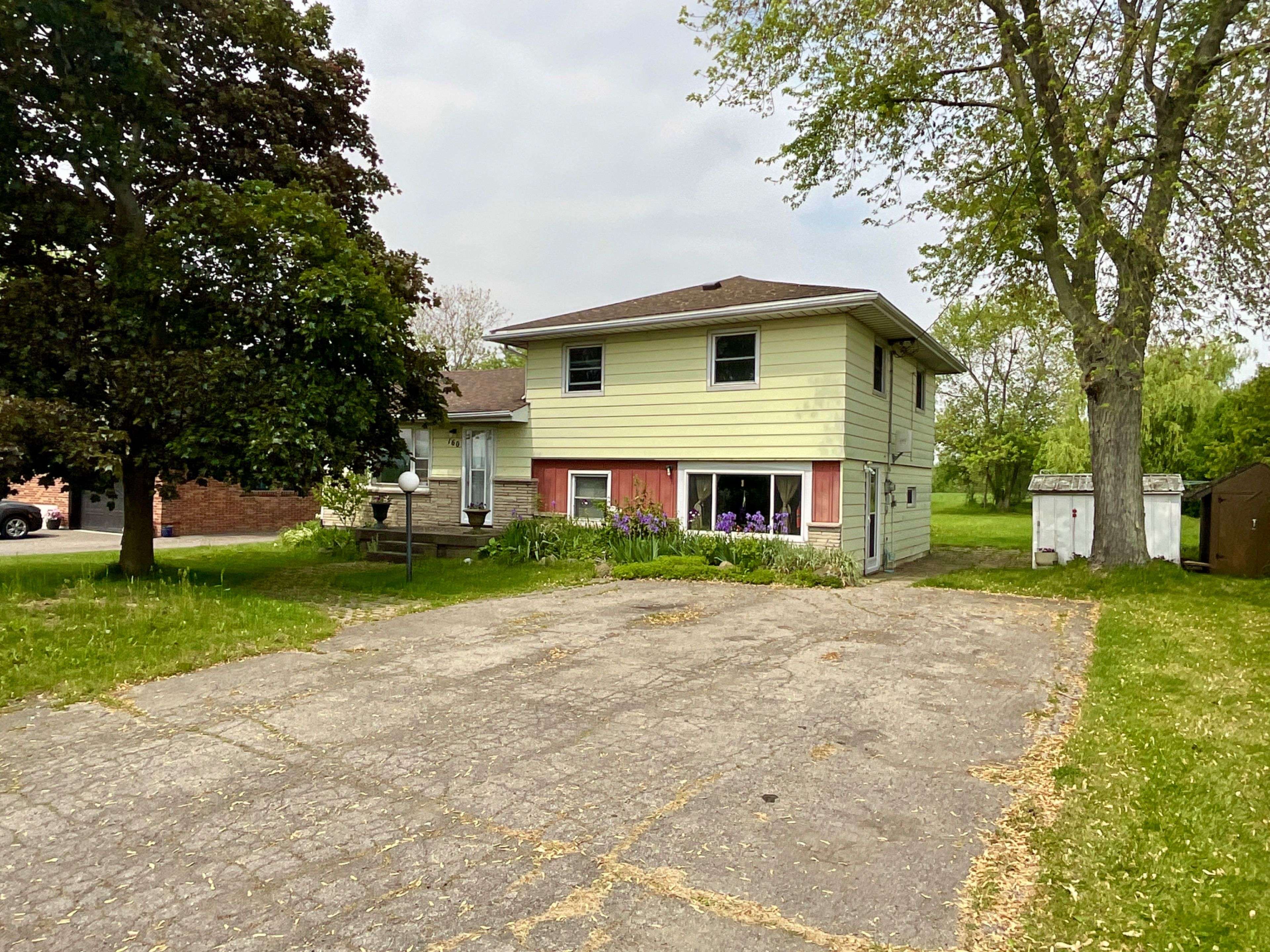 Hamilton, ON L0R 1P0,160 Woodburn RD