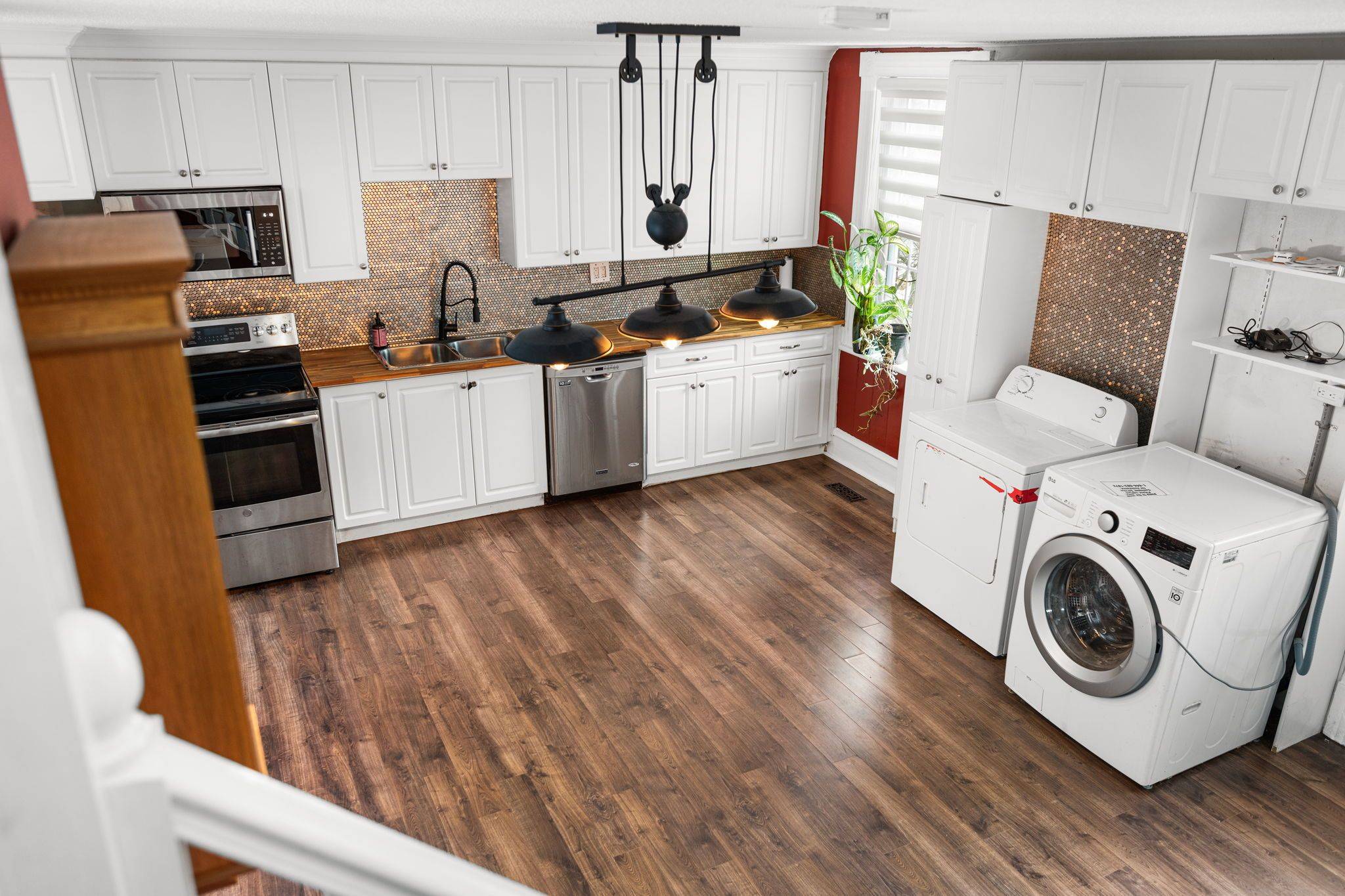 Pembroke, ON K8A 3Y2,509 Moffat ST