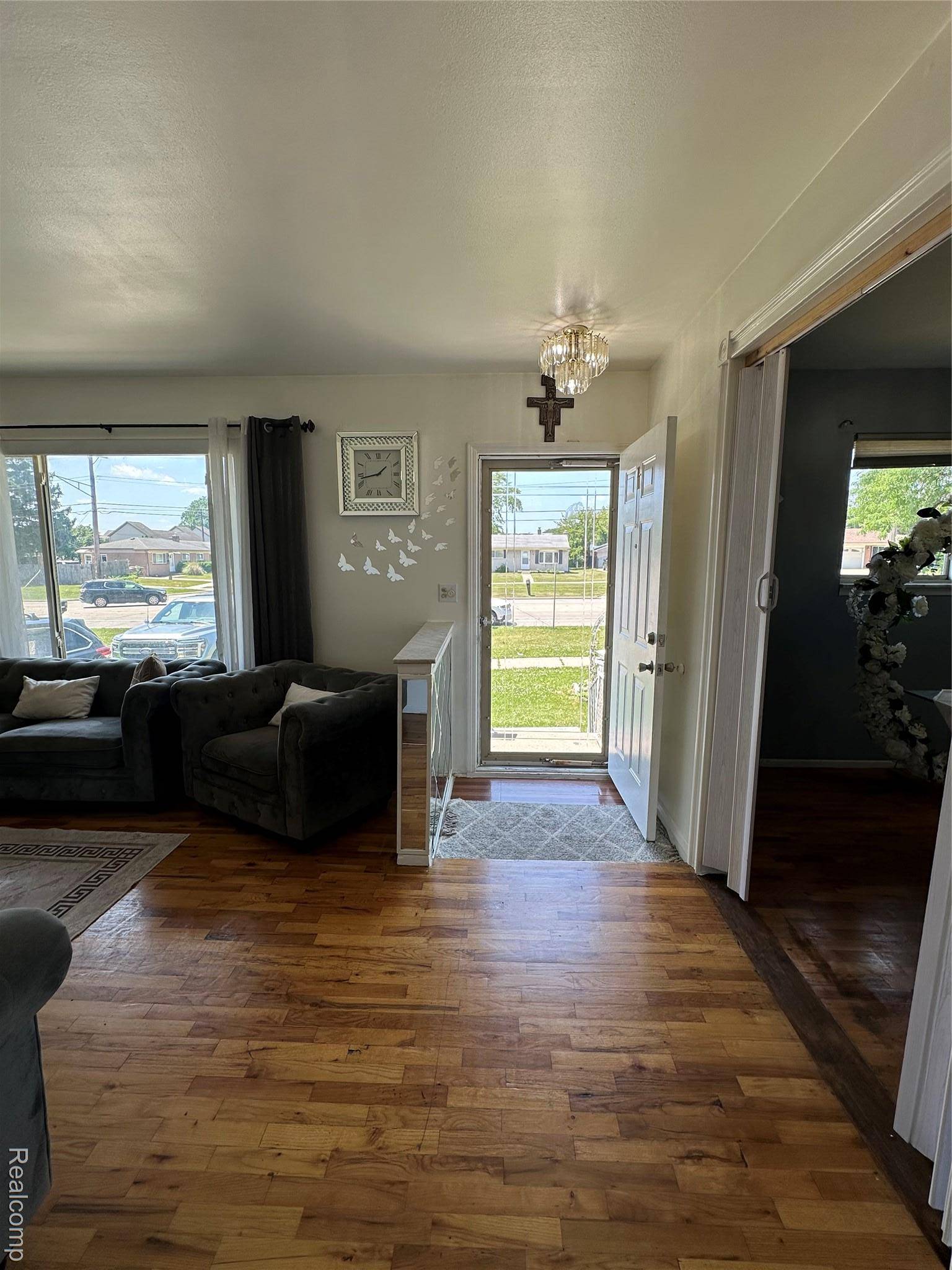 Warren, MI 48092,32302 Ryan RD