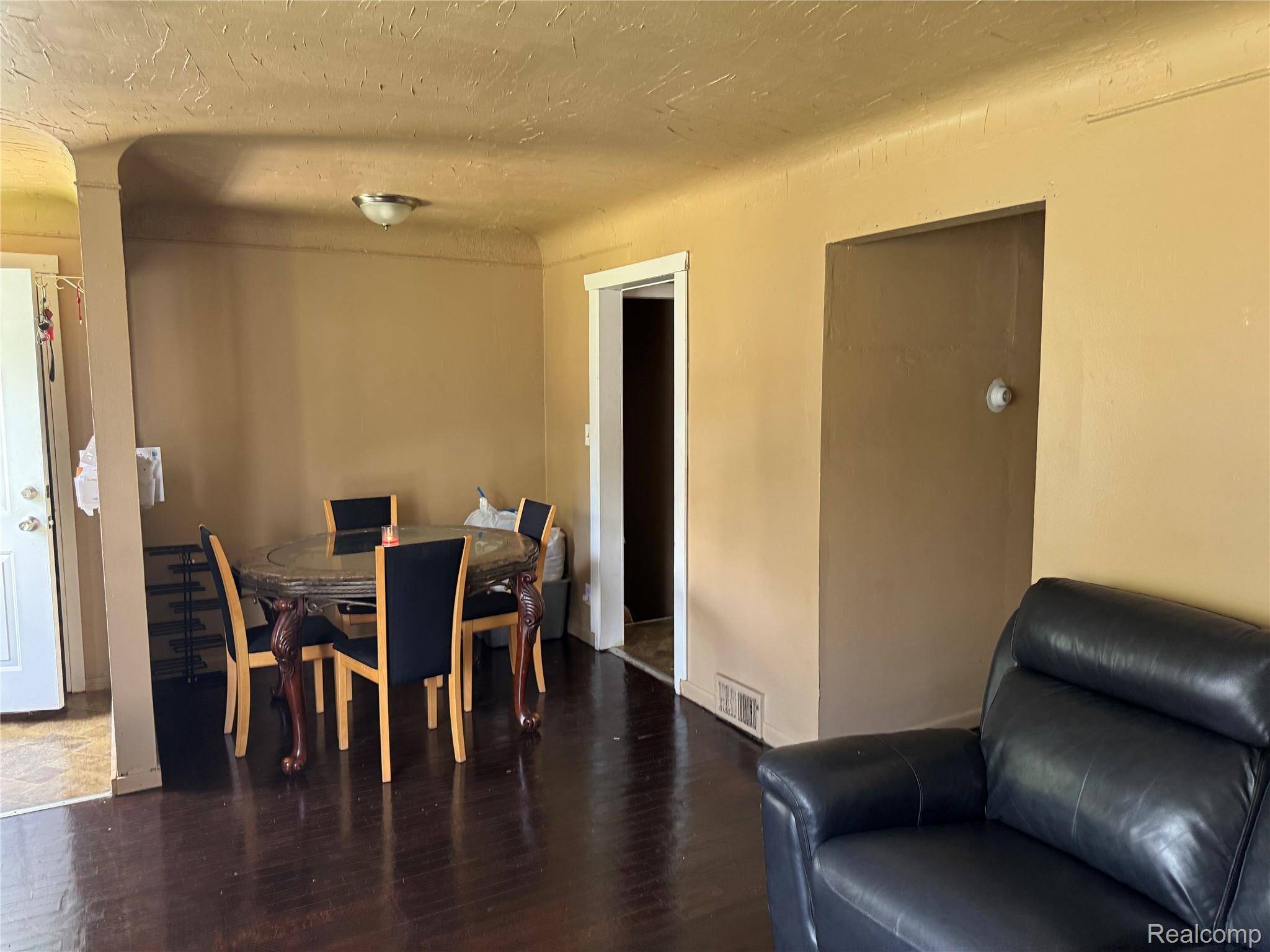 Detroit, MI 48228,8103 Fielding ST