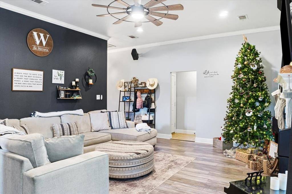 Gun Barrel City, TX 75156,460 Admiral Drive