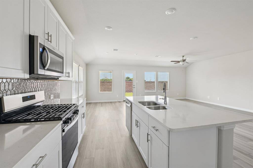 Lowry Crossing, TX 75069,806 Woodford Way