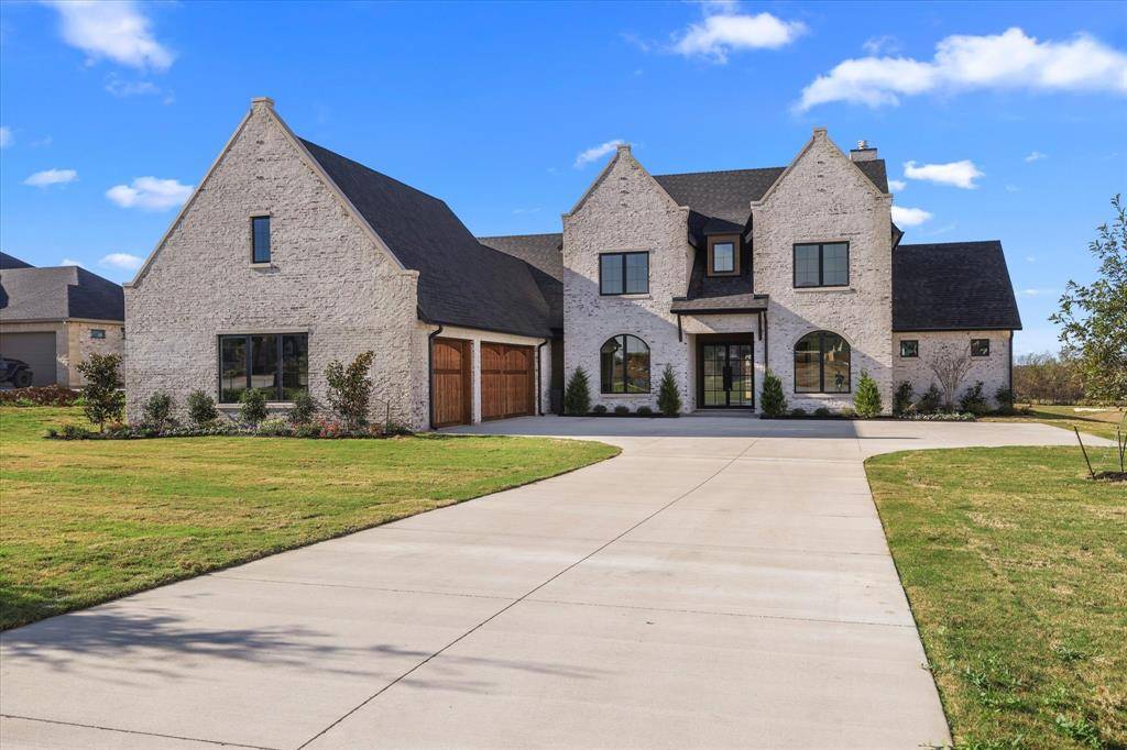 Burleson, TX 76028,2704 Veridian Point Drive