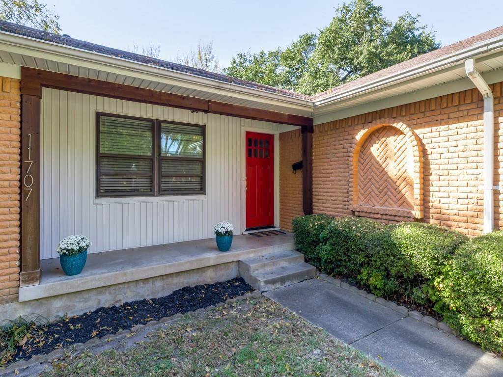 Dallas, TX 75218,11707 Rogue Way