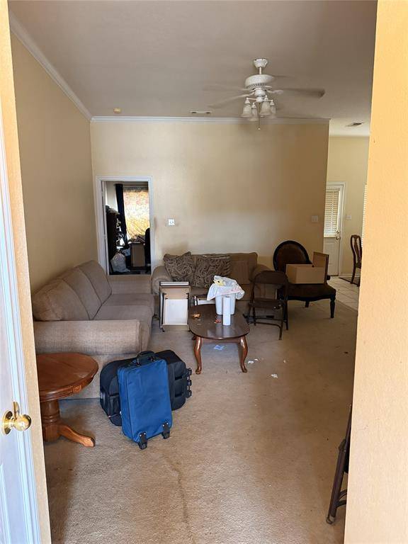 Denton, TX 76209,1220 Oak Valley