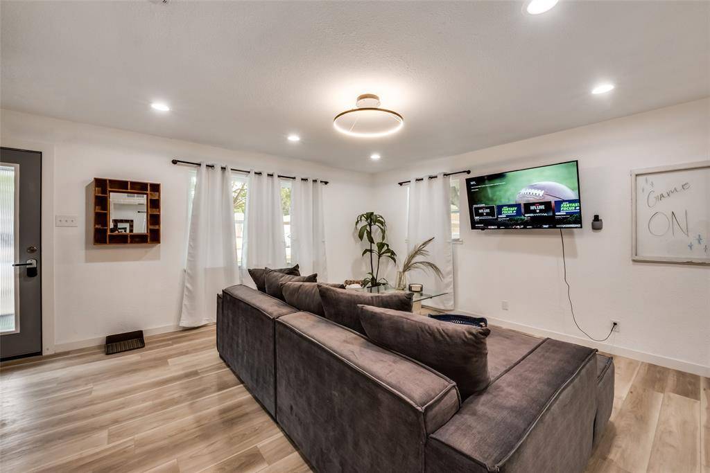 Arlington, TX 76011,1201 Woodbrook Street