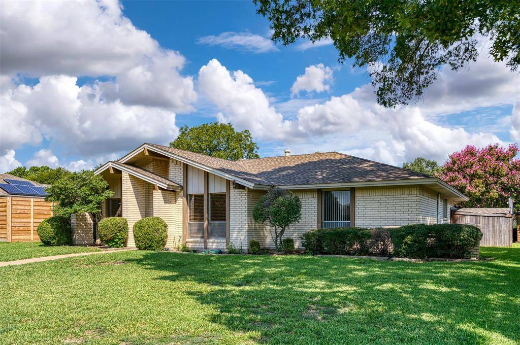 Plano, TX 75075,2121 Stone Creek Drive