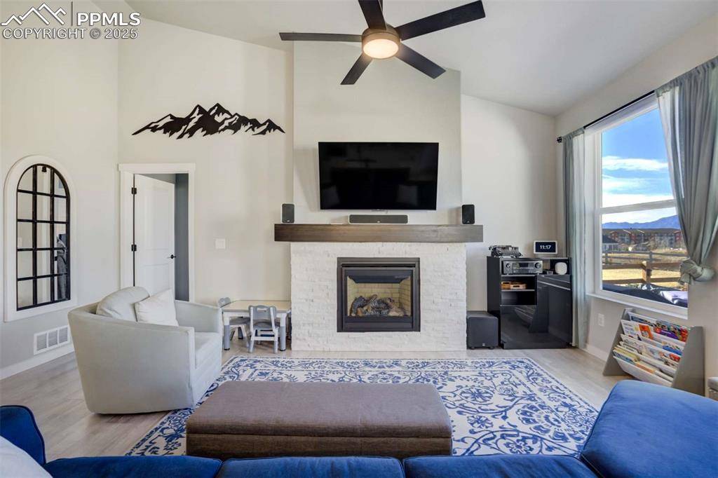 Colorado Springs, CO 80922,3962 Ivy Hill DR