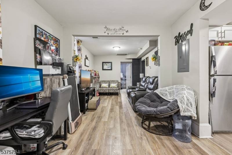 Garfield City, NJ 07026,363 Macarthur Ave