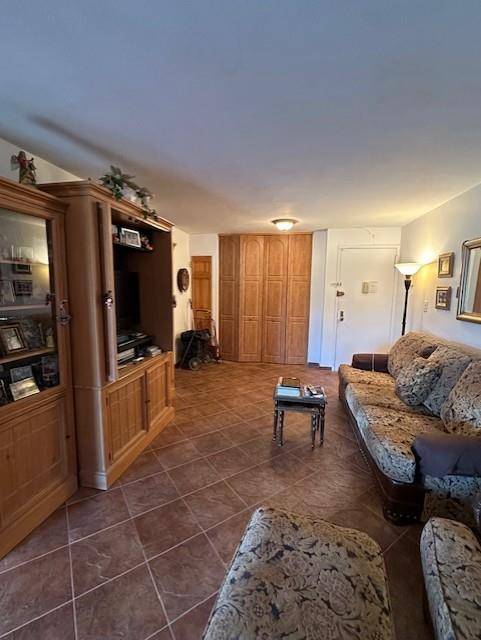 Brooklyn, NY 11214,2652 Cropsey AVE #15C