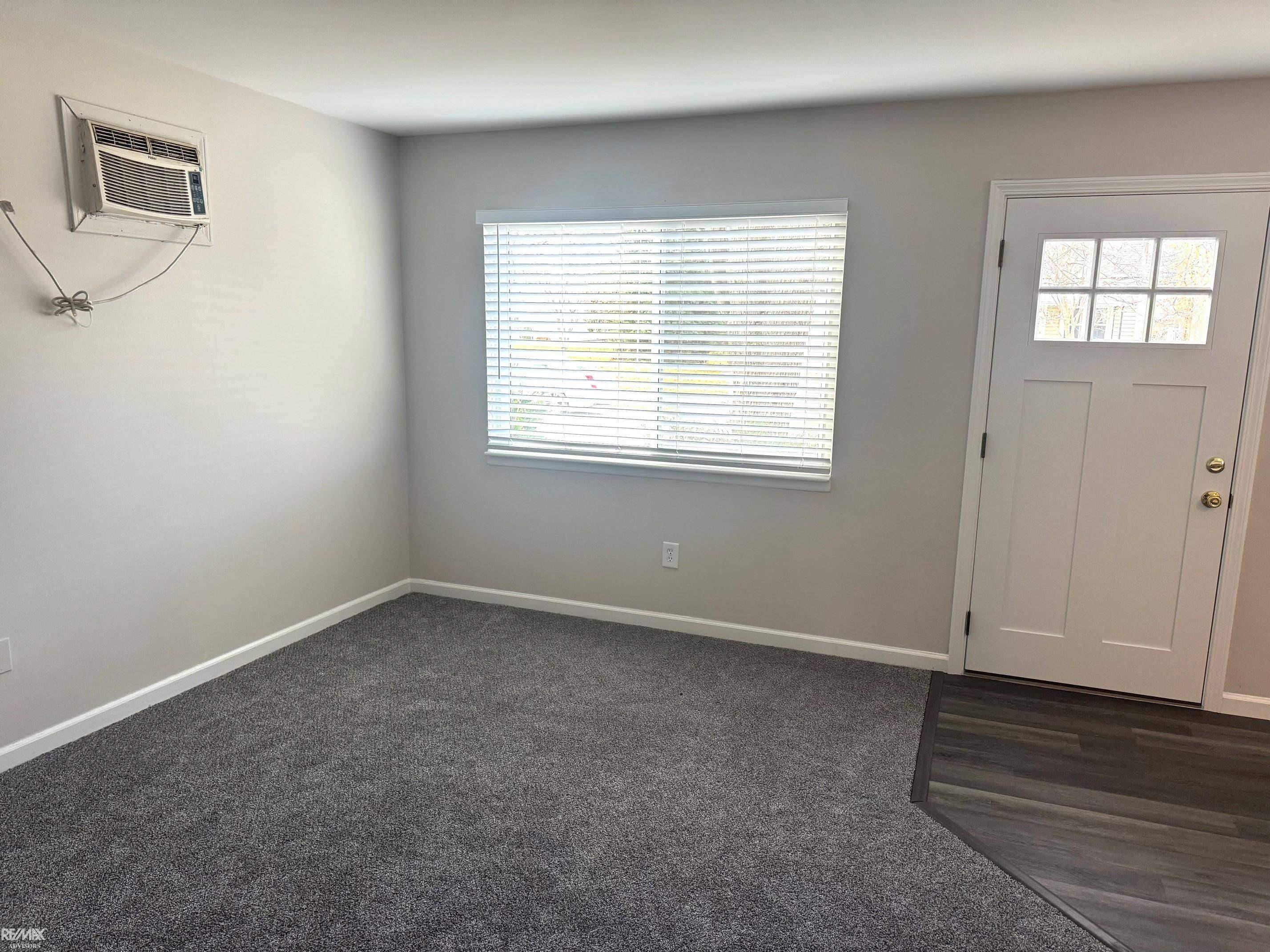 Saint Clair Shores, MI 48080,22417 Maxine ST