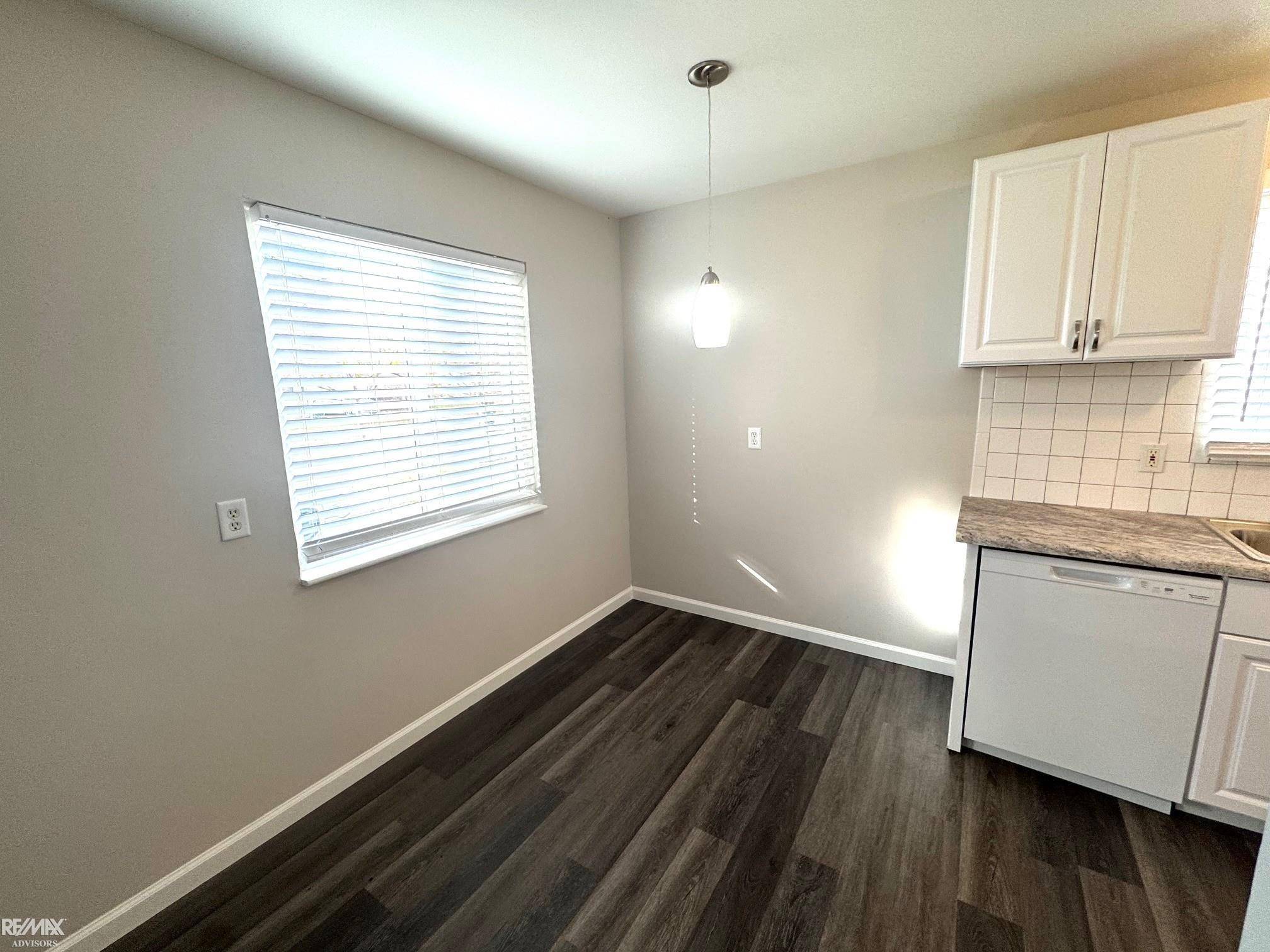 Saint Clair Shores, MI 48080,22417 Maxine ST