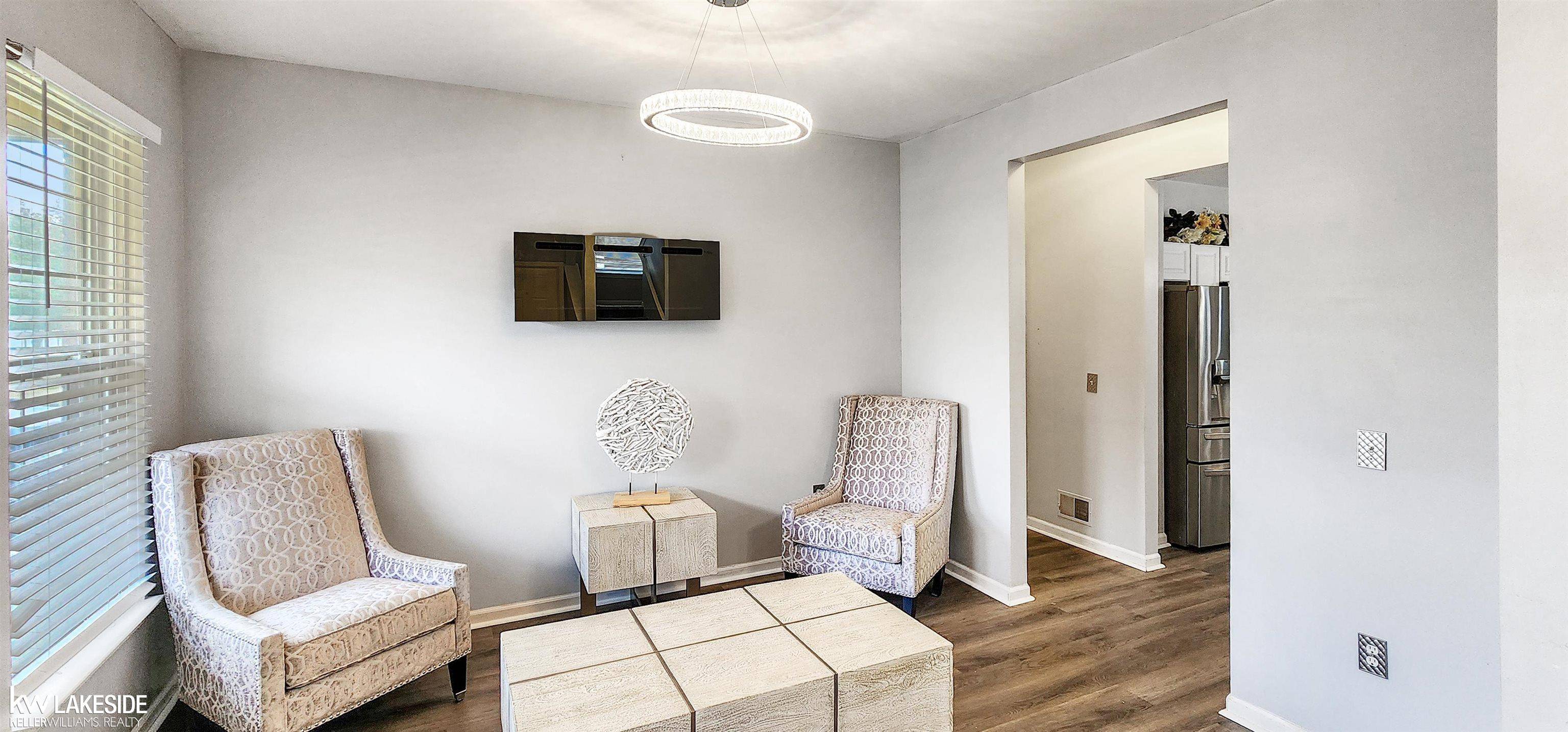 Romulus, MI 48174,39025 Buckingham DR