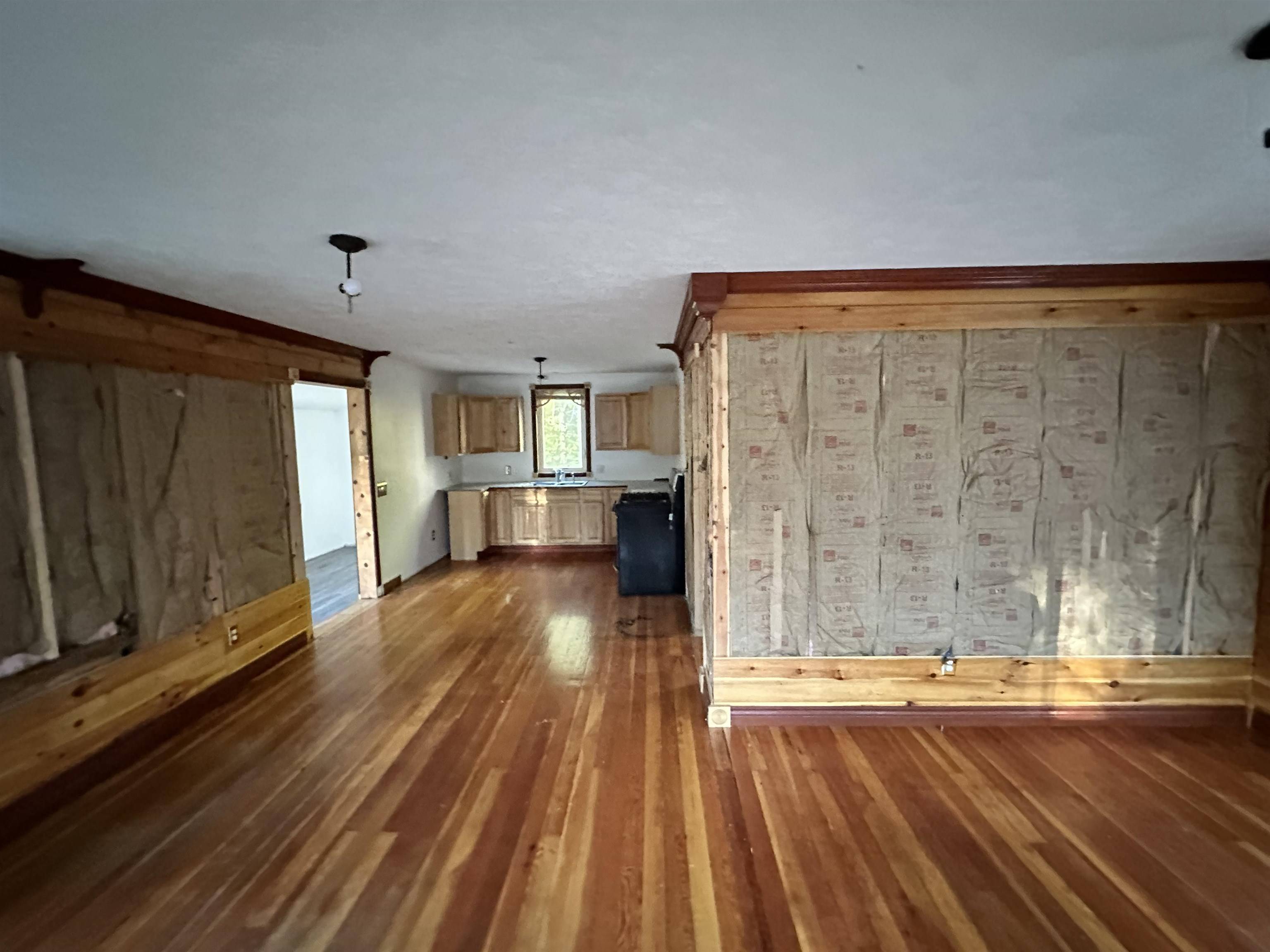 Fife Lake, MI 49633,303 Oak ST