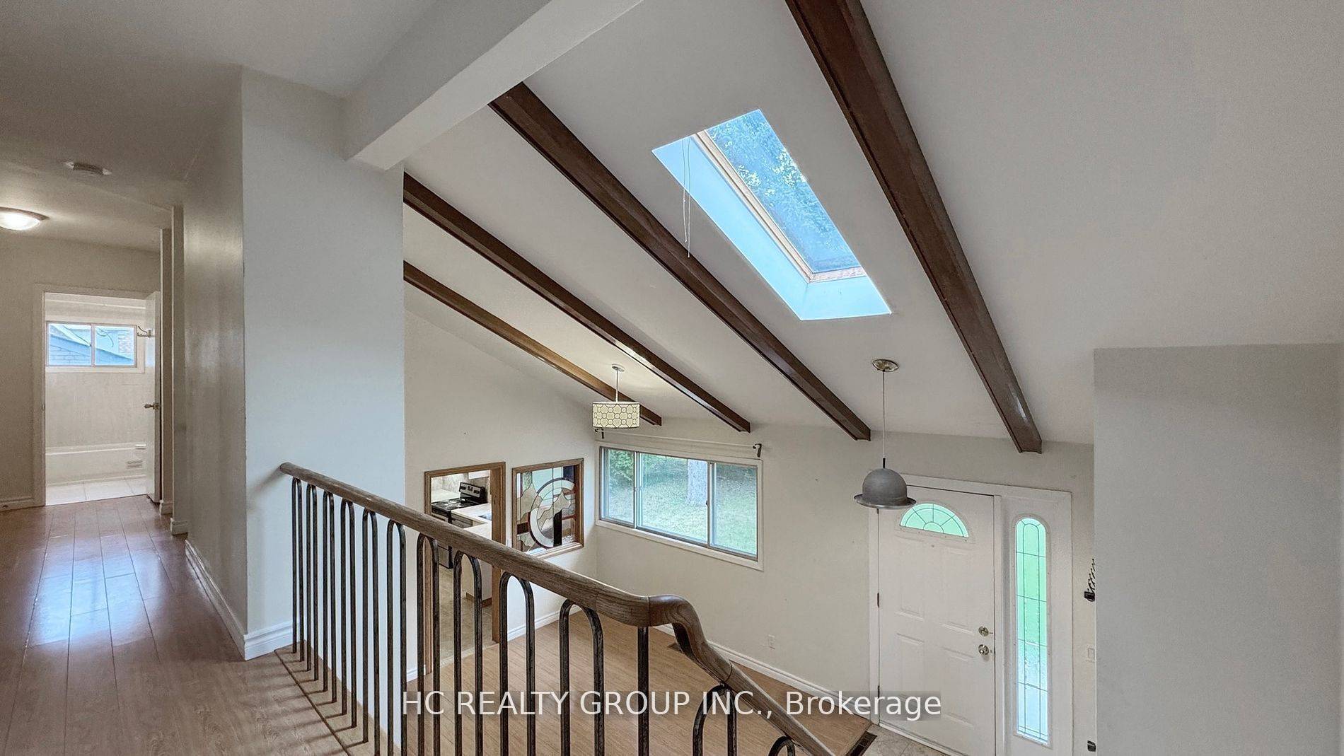 Toronto C15, ON M2K 1Y5,55 Sumner Heights DR