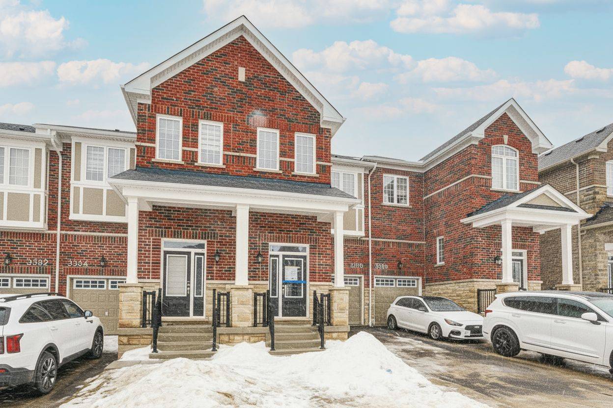 Pickering, ON L1X 0T3,3386 Salt Springs DR