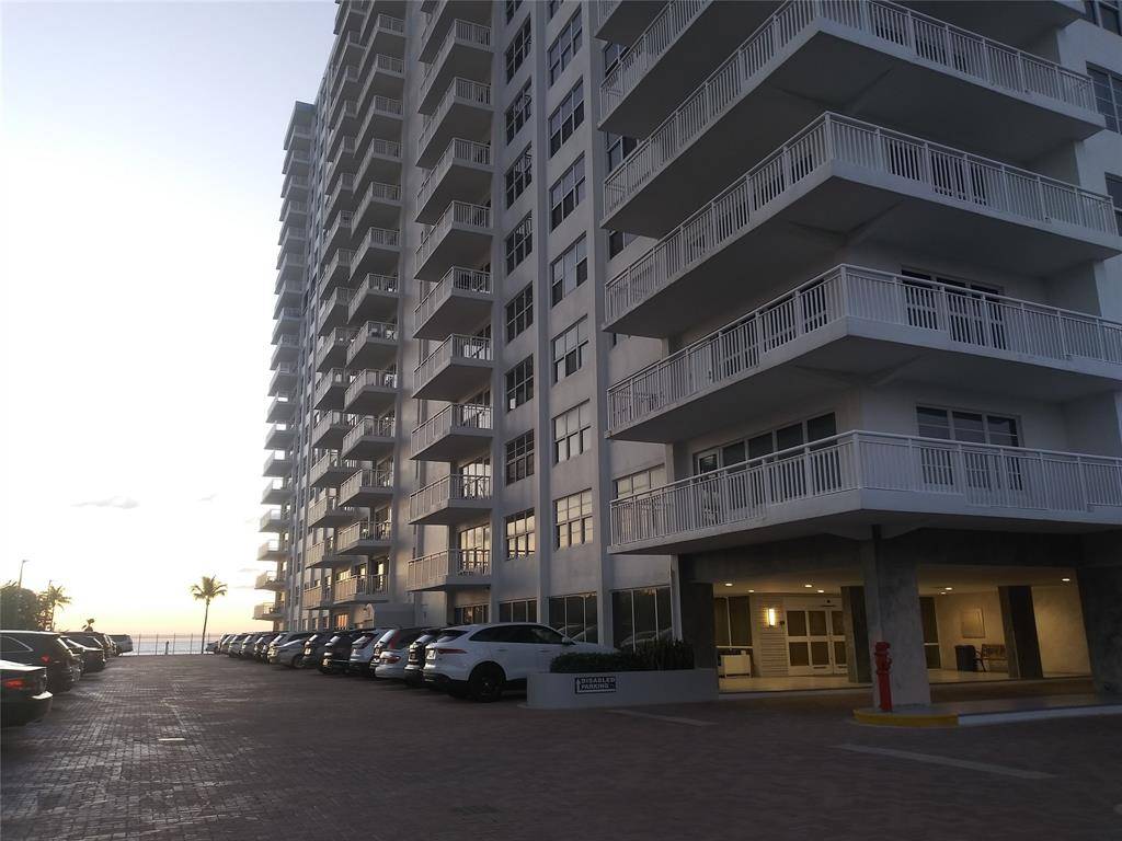 Fort Lauderdale, FL 33308,3850 Galt Ocean Drive #305
