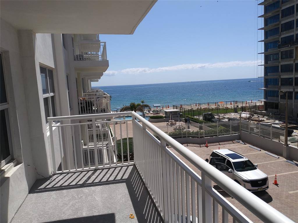 Fort Lauderdale, FL 33308,3850 Galt Ocean Drive #305