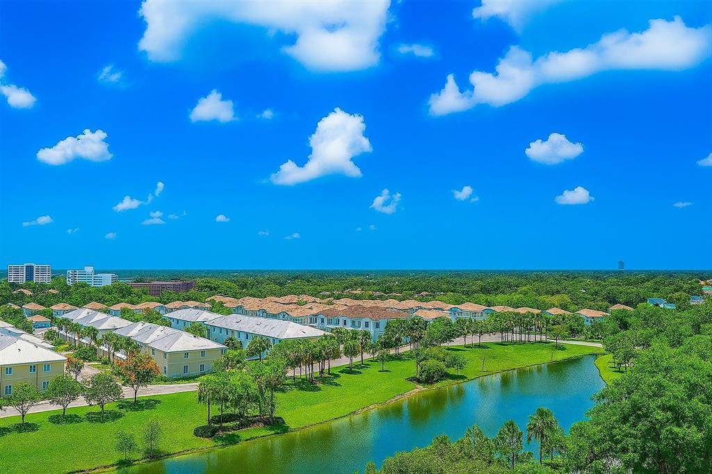 Hollywood, FL 33021,4001 Hillcrest Dr #912