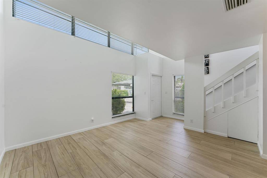 Oakland Park, FL 33334,3900 NE 18th Ave #36H