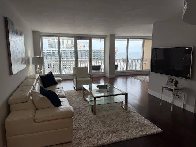 Fort Lauderdale, FL 33308,4020 Galt Ocean Dr #1707