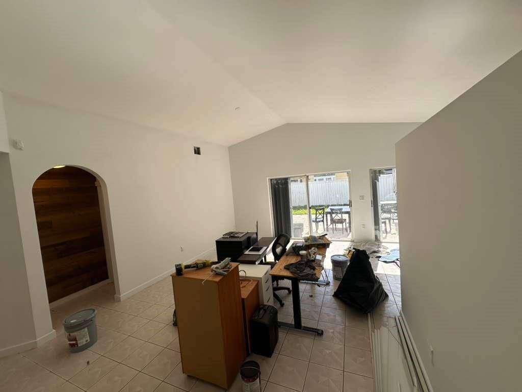 Pembroke Pines, FL 33029,17434 NW 11th St