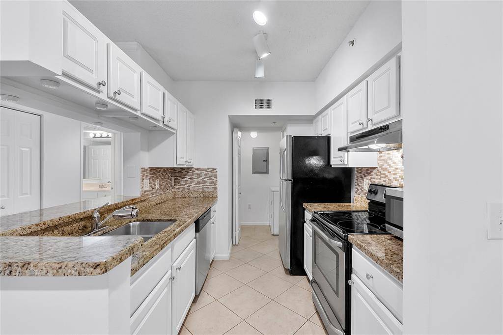 Coral Springs, FL 33071,11655 W Atlantic Blvd #2